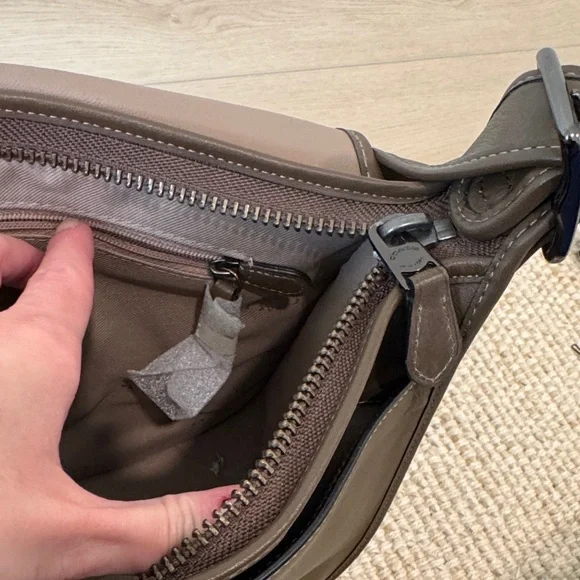 Coach Brown Crossbody/messenger Bag - Picture 9 of 12